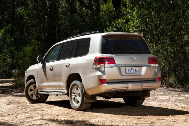 android, is the toyota landcruiser 200 series three times better than the suzuki jimny?