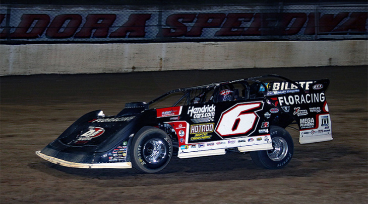 dominant larson rules the dirt track