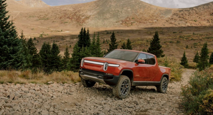 amazon, wedbush calls rivian a ‘long term winner,’ but admits it needs to ‘stop the excuses’