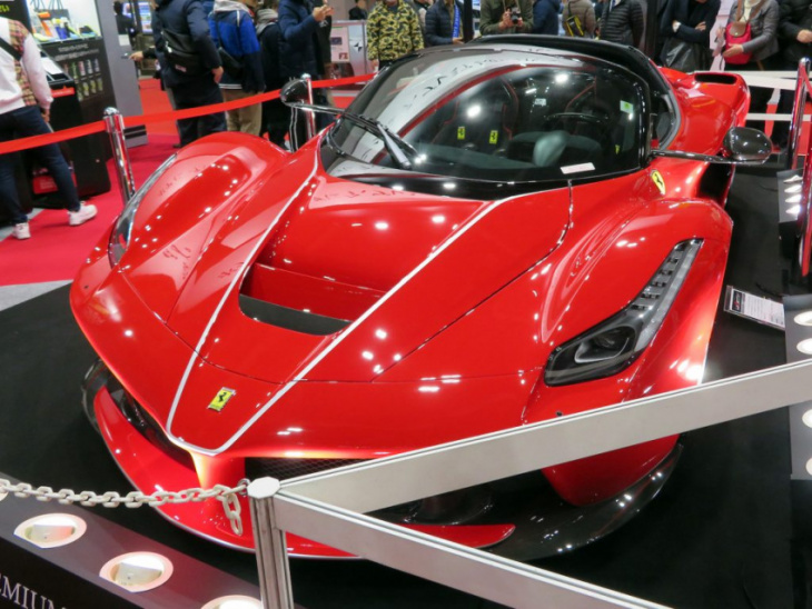 ferrari blacklisted these 5 celebrities from purchasing its cars