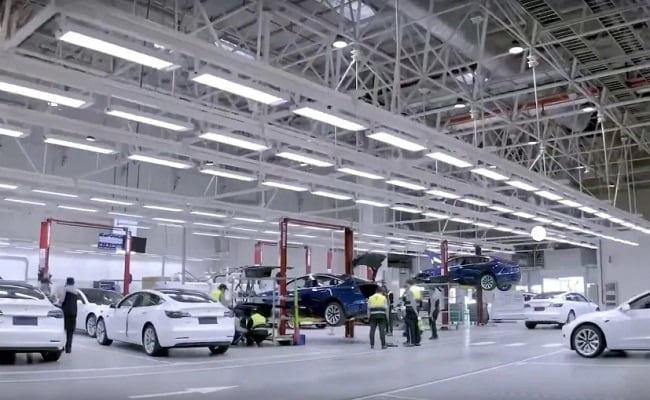 tesla building a second factory in shanghai making india manufacturing facility unlikely