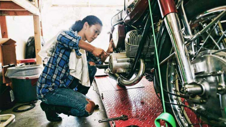 tips for motorcycle brake maintenance