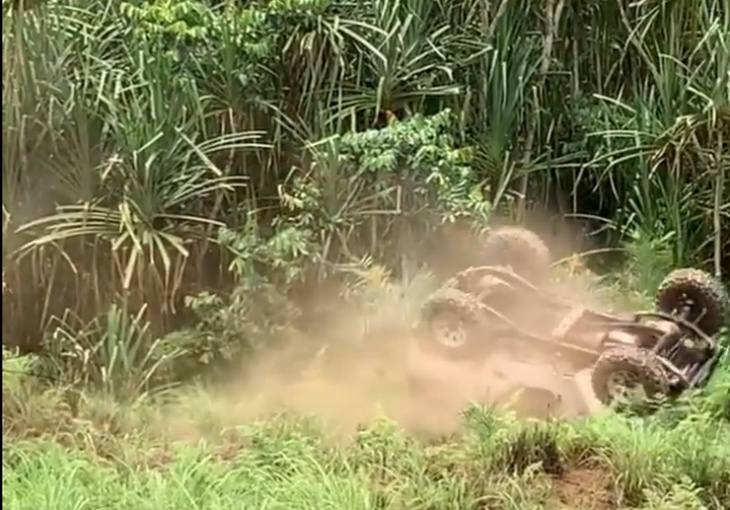 mahindra 'jeep' rolls over and recovers like a boss! 