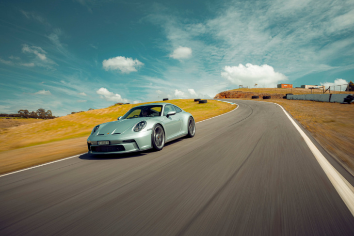 2022 porsche 911 gt3 touring 70 review: road and track tested