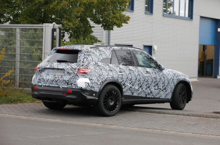 new 2022 mercedes-benz glc to be revealed on 1 june