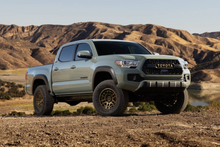 android, next-gen 2023 toyota tacoma spied, could be another hybrid pickup [update]