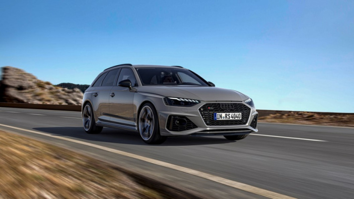 audi rs4 avant competition: fine-tuned hot estate arrives for 2022