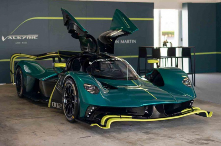 first ride: aston martin valkyrie amr pro review