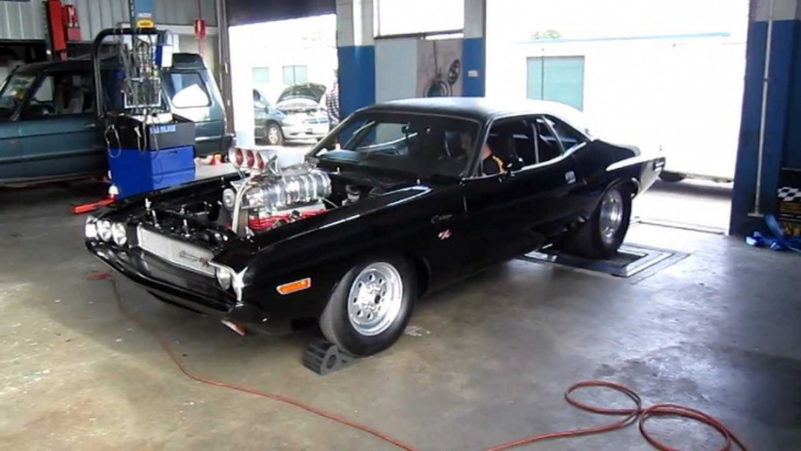 1600hp dodge challenger dyno run – the car just sounds impressive, even at idle