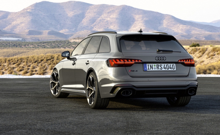 audi reveals competition package for 2022 rs 4 avant & rs 5