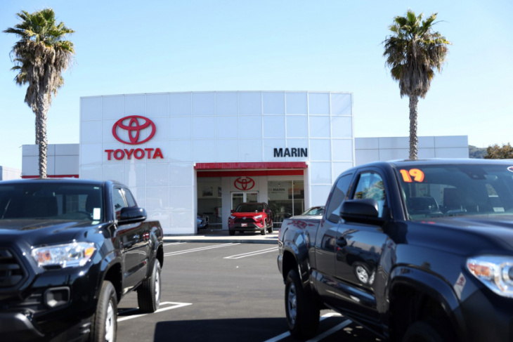 toyota tops iseecars’ list of the 5 most reliable car brands to reach 200,000 miles