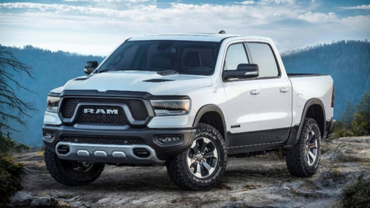 4 reasons to buy the 2022 ford f-150, not the 2022 ram 1500