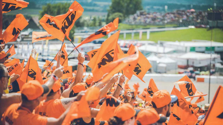 ktm looks forward to a sea of orange at the grandstands of mugello
