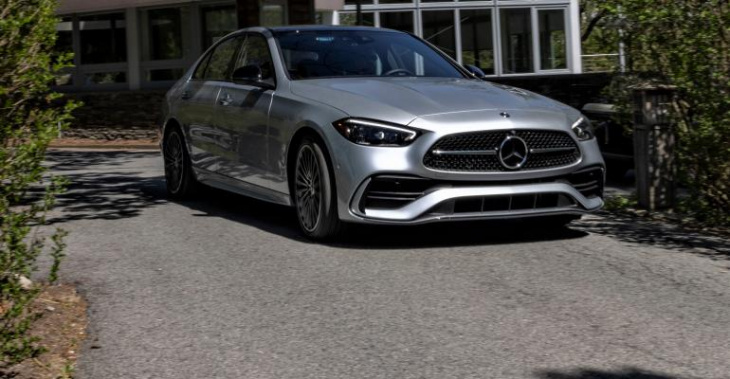 features lend s-class luster to ’22 mercedes-benz c-class