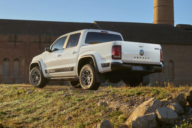 android, 2022 volkswagen amarok w580x review