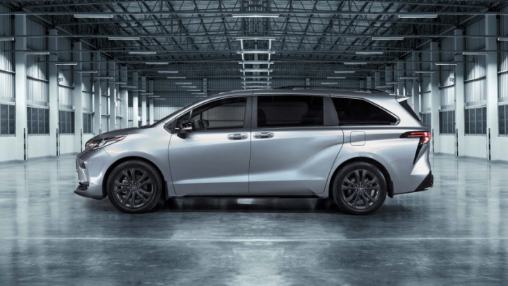 limited edition 2023 toyota sienna celebrates 25 years and 2.2 million vans sold