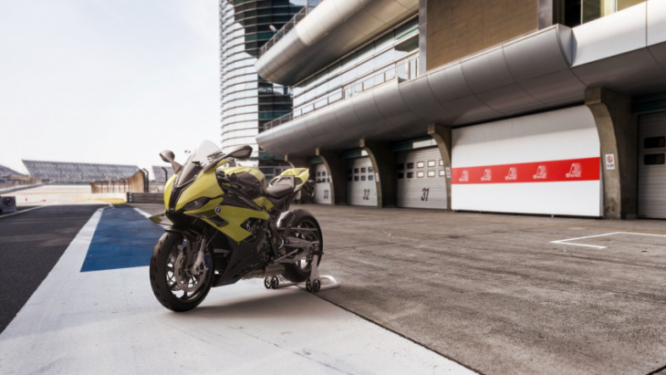 2022 bmw m 1000 rr 50 years m edition costs $32,495