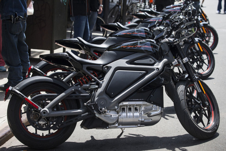 harley-davidson abruptly stops making gas-powered motorcycles