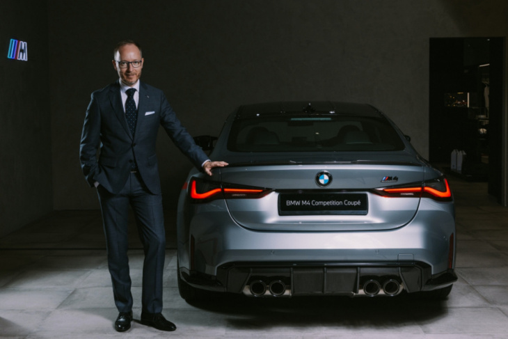 eurokars group is appointed second full-service bmw dealer in singapore alongside sime darby's performance motors limited