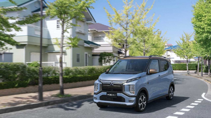 nissan, mitsubishi debut sakura and ek x electric kei cars in japan