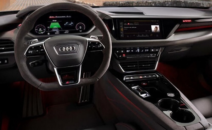 audi adds apple music as default streaming app on many models