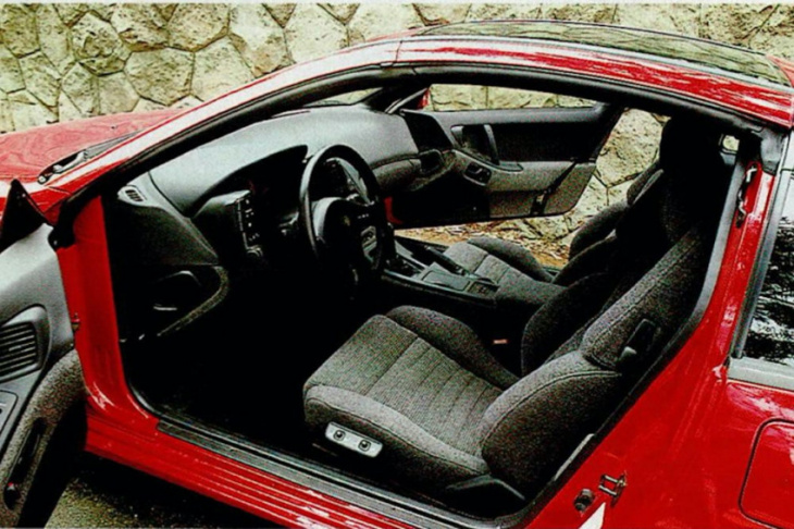 paradise on wheels: 1990 nissan 300zx vs. porsche 944 s2