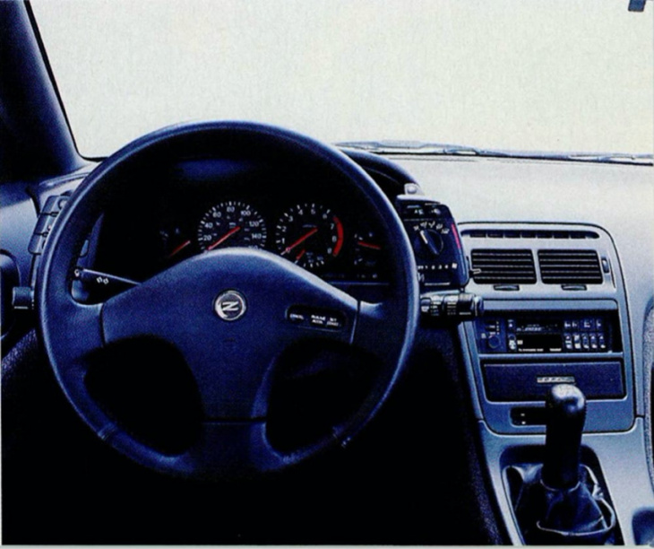 paradise on wheels: 1990 nissan 300zx vs. porsche 944 s2