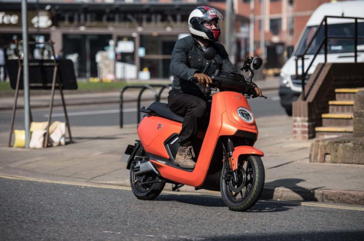 niu mqi gt evo electric scooter review