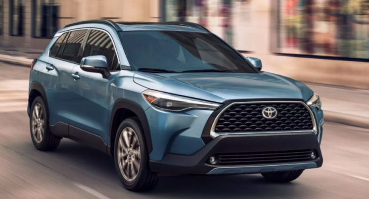 4 reasons to buy a 2022 toyota corolla cross, not a nissan rogue sport