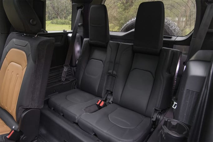 android, land rover defender 2022 review: 110 x p400