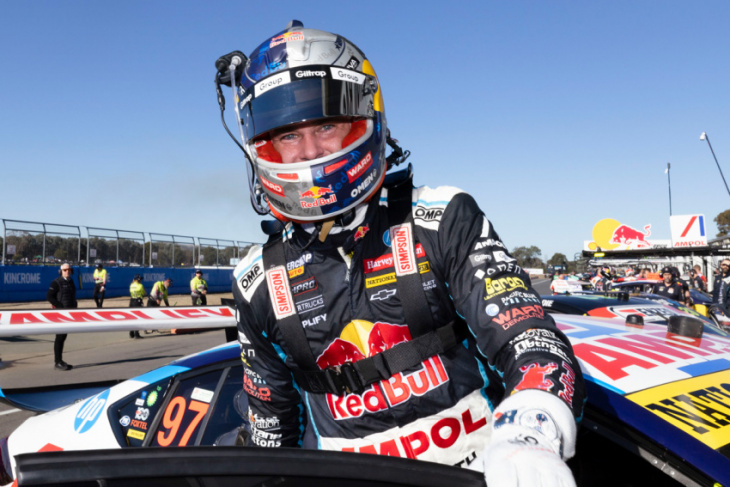 van gisbergen ‘conflicted’ with approach