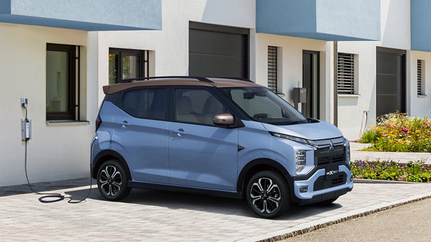 android, nissan and mitsubishi unveil $26,000 electric city cars with 180km range, on sale in japan later this year