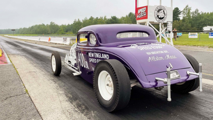 flathead engines only: vintage ’50s-style hot rod drag racing in maine