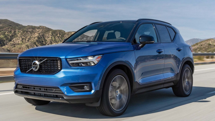 2021 volvo xc40 yearlong test: our t5 faces down a p8