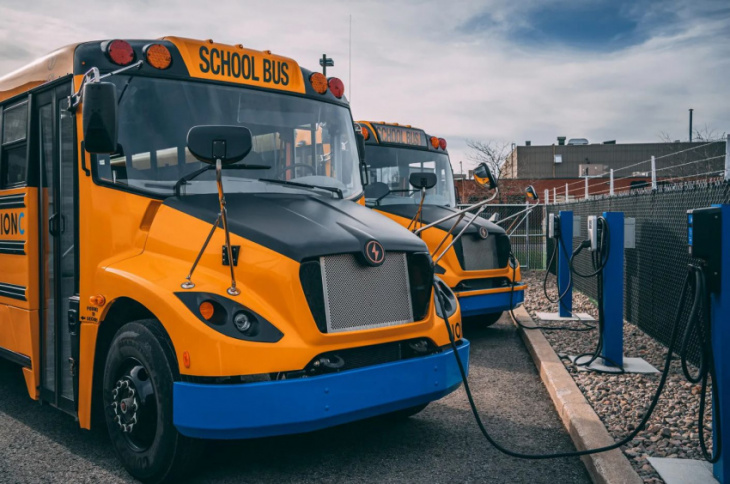 clean school bus program aims for ev alternatives