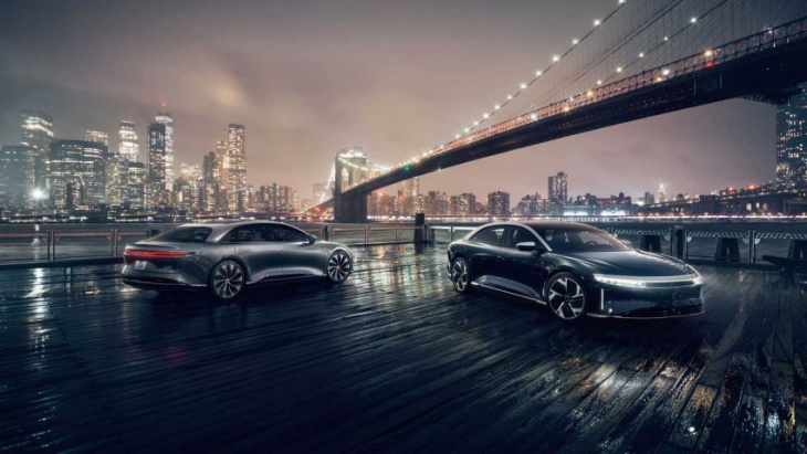lucid air touring won’t be available until q4 2022