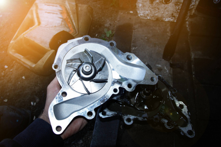 car water pump failure: signs to pay attention to before it’s too late