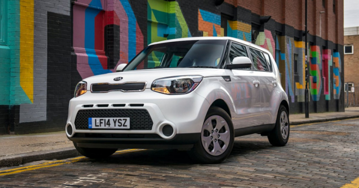 2013-2015 kia soul recalled over airbag fault