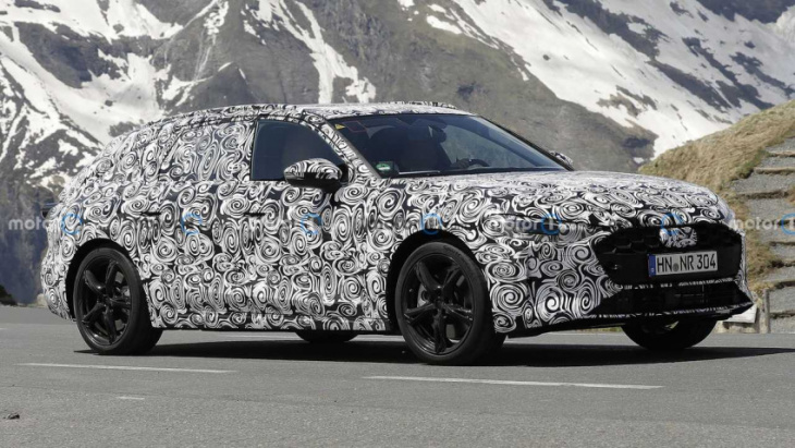 new audi a4 avant spied, rumors point to electric rs e-tron variant