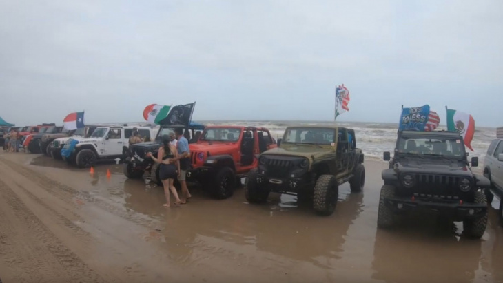 topless jeeps wreak havoc in texas