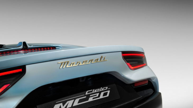 maserati mc20 cielo convertible finally shows its face