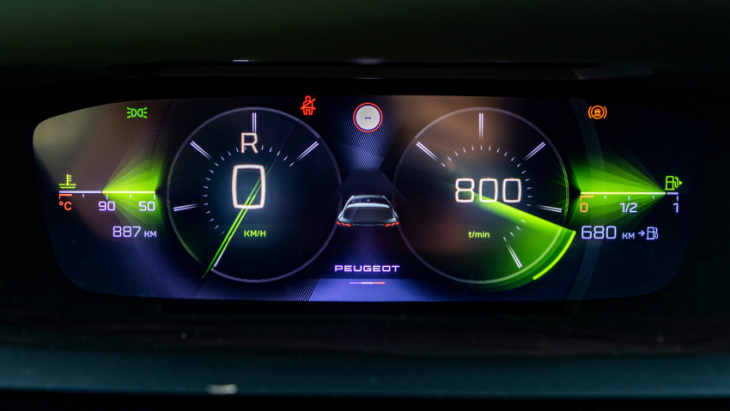 2022 peugeot 308 hybrid plug-in review