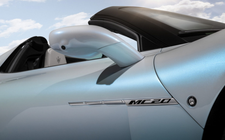 amazon, drop-top maserati mc20 cielo gets a retractable glass roof with dimmer setting
