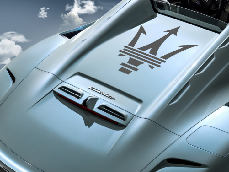 maserati mc20 cielo revealed as a drop-top supercar