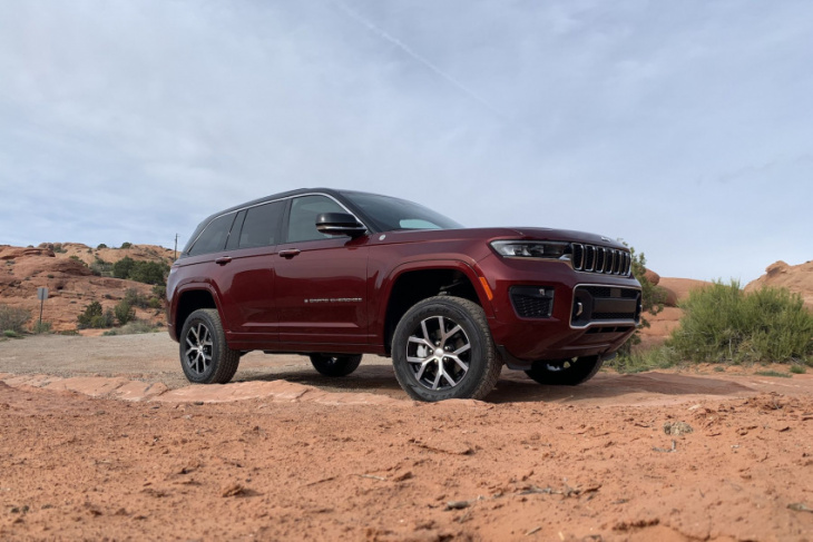 trusty v6 or cutting-edge phev? which jeep grand cherokee powertrain is right for you?