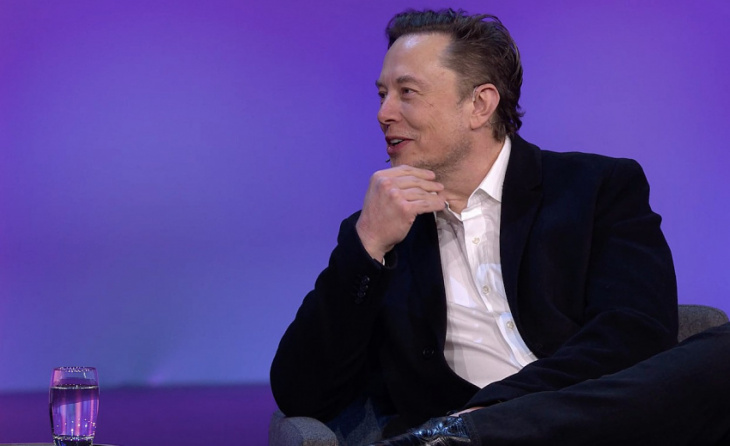 twitter deal price might drop as tesla’s elon musk “knows he’s overpaying:” jefferies