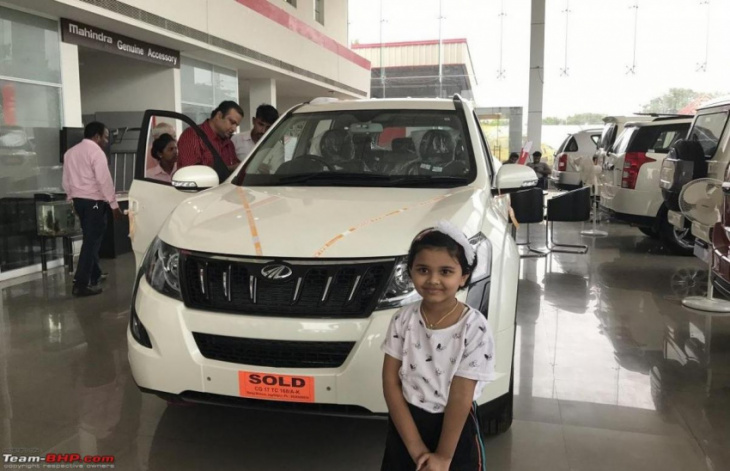 android, bought a mahindra xuv700 diesel: purchase, booking & ownership review