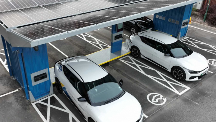 world’s first pop-up solar ev charging car park built in just 24 hours