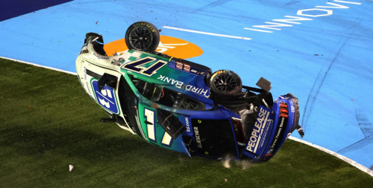 video: dramatic crash forces red flag in nascar’s coca-cola 600