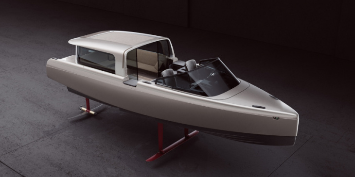 world’s first flying electric taxi boat, the candela p-8 voyager, unveiled in venice